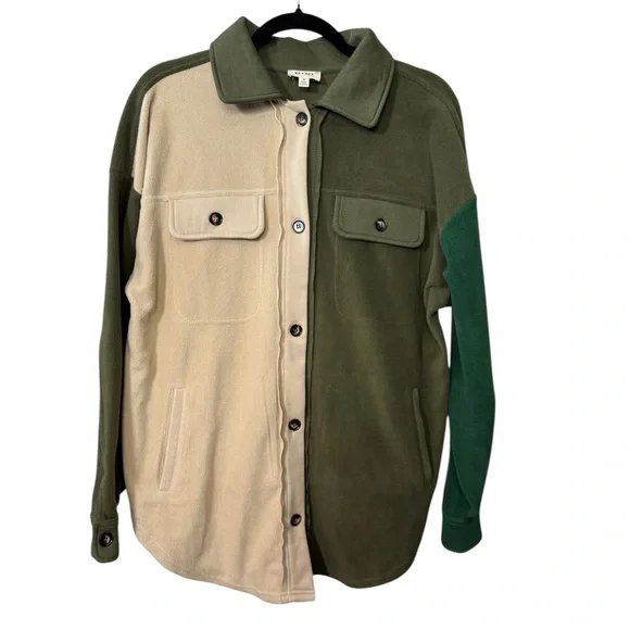 BIBI Two-Tone Green and Cream Button-Up Jacket - Picture 2 of 8